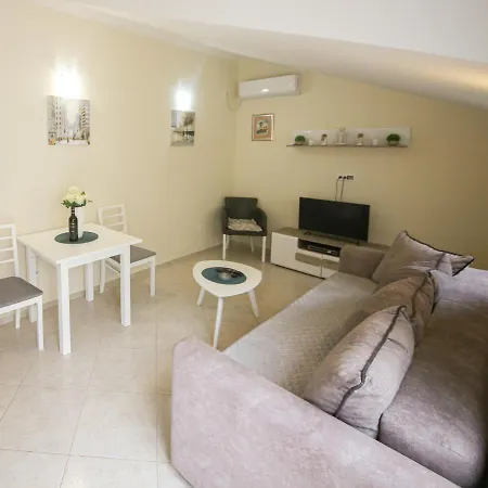 Goga Apartment Kotor Exterior photo