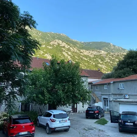 Goga Apartment Kotor Exterior photo