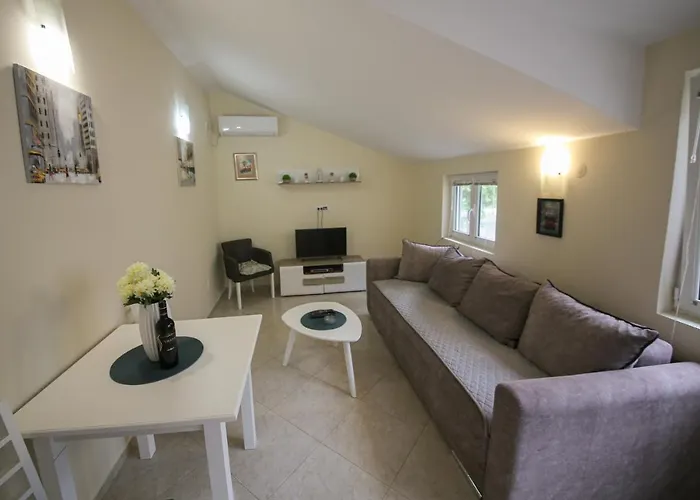 Goga Apartment
