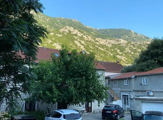 Goga Apartment