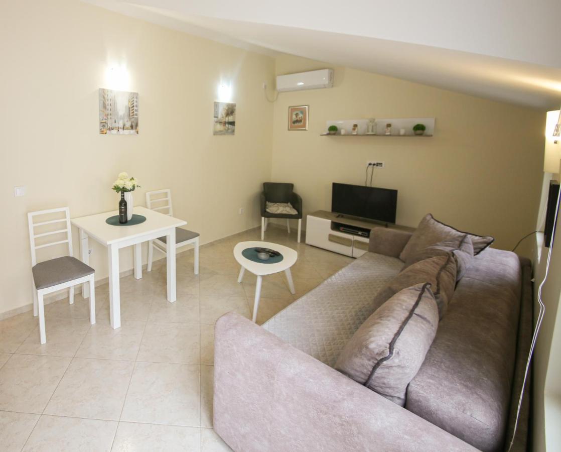 Apartment Goga
